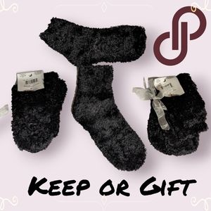 Women's spa socks,Black fuzzy & cozy, Vegan sherlin material,Set of 3,Leg avenue